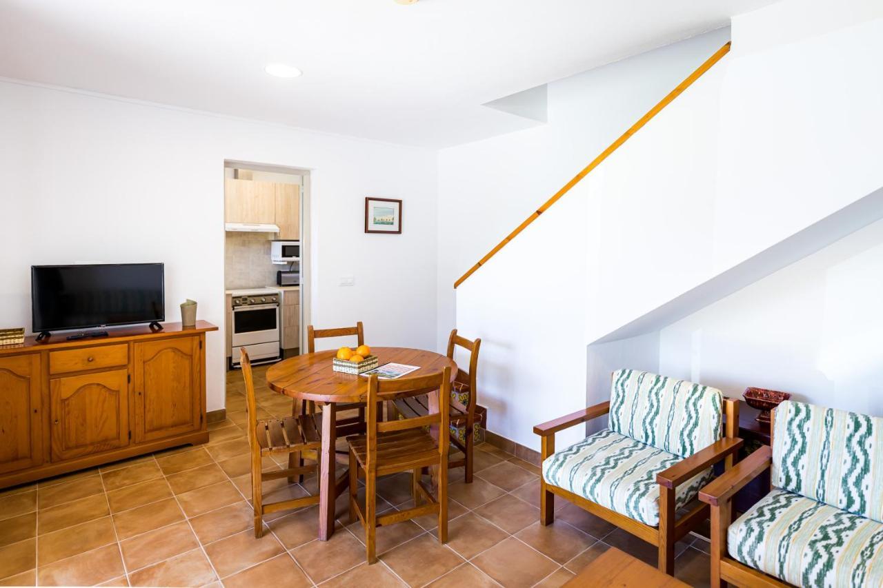 Apartamentos Arenal Playa Пунта-Гросса Экстерьер фото