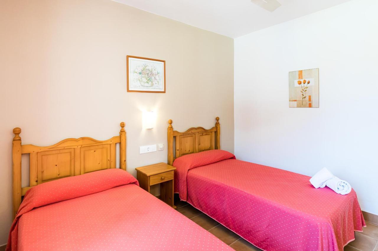 Apartamentos Arenal Playa Пунта-Гросса Экстерьер фото