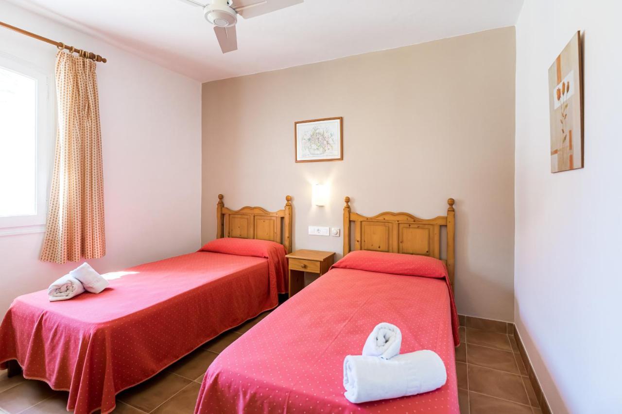 Apartamentos Arenal Playa Пунта-Гросса Экстерьер фото